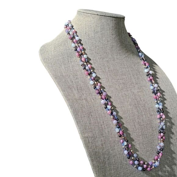 Vintage 70s Lavendar Triple Strand Bead Necklace - Picture 14 of 14